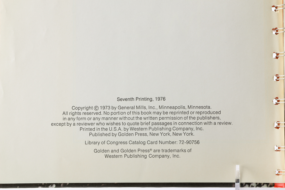 Collection of Kitchen Items