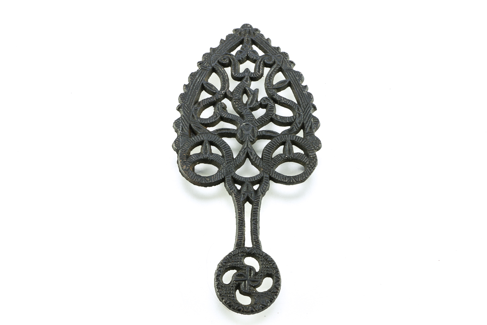 Collection of Kitchen Items