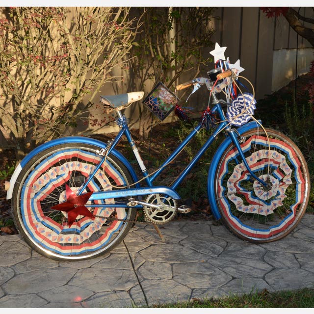 Vintage 1960s Girls Huffy Bike
