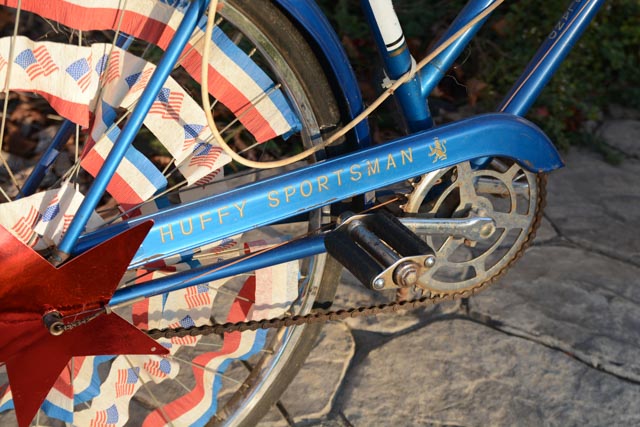 Vintage 1960s Girls Huffy Bike