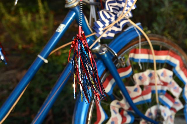 Vintage 1960s Girls Huffy Bike