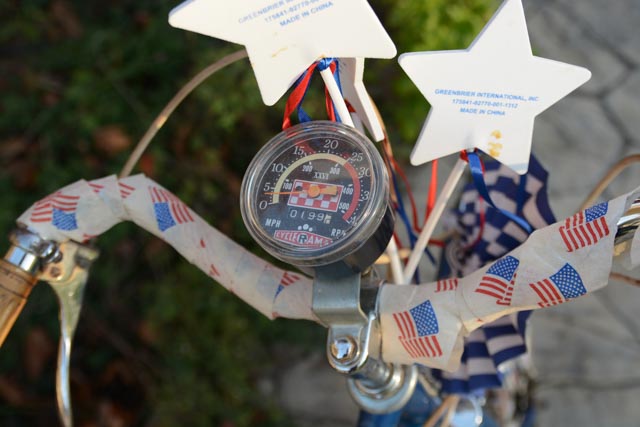 Vintage 1960s Girls Huffy Bike