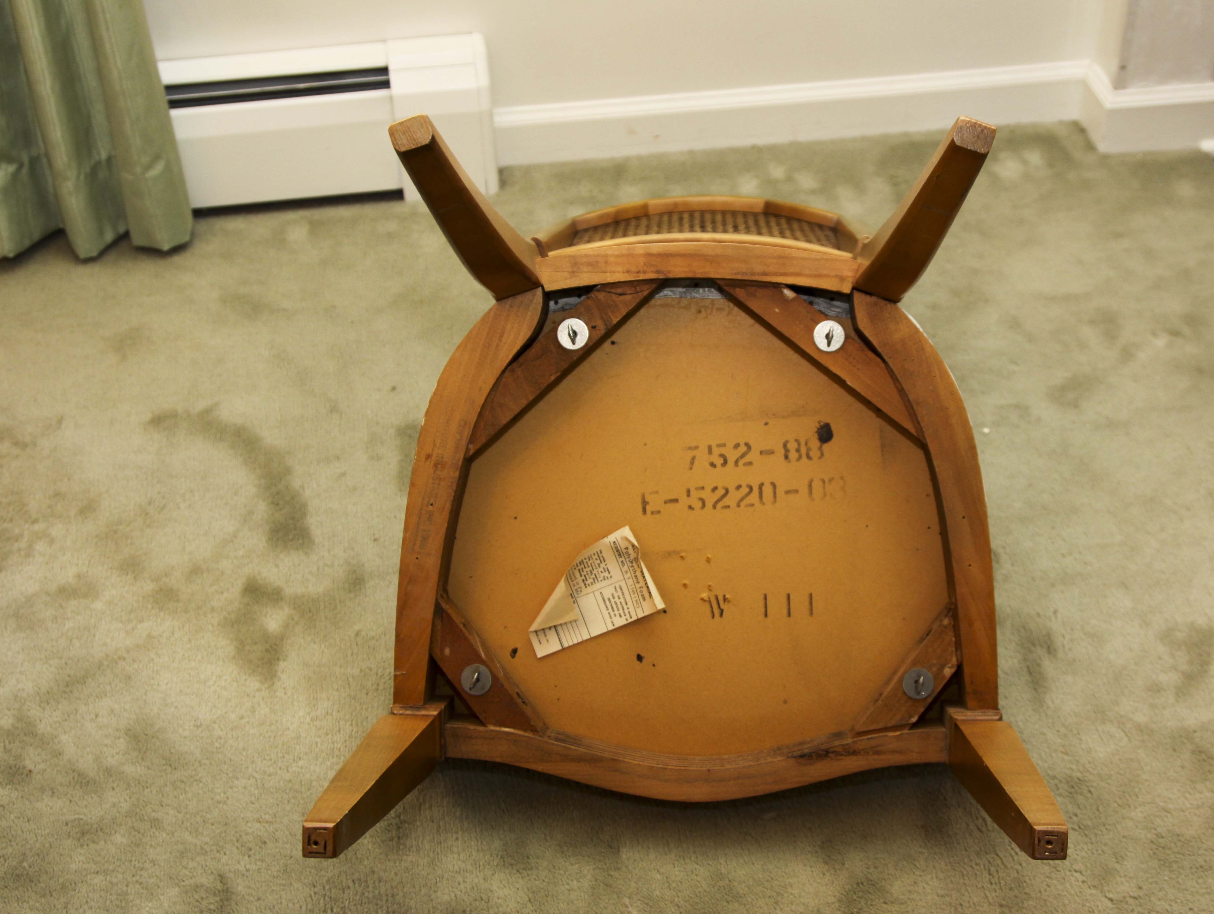 A  Vintage Thomasville Dining Set