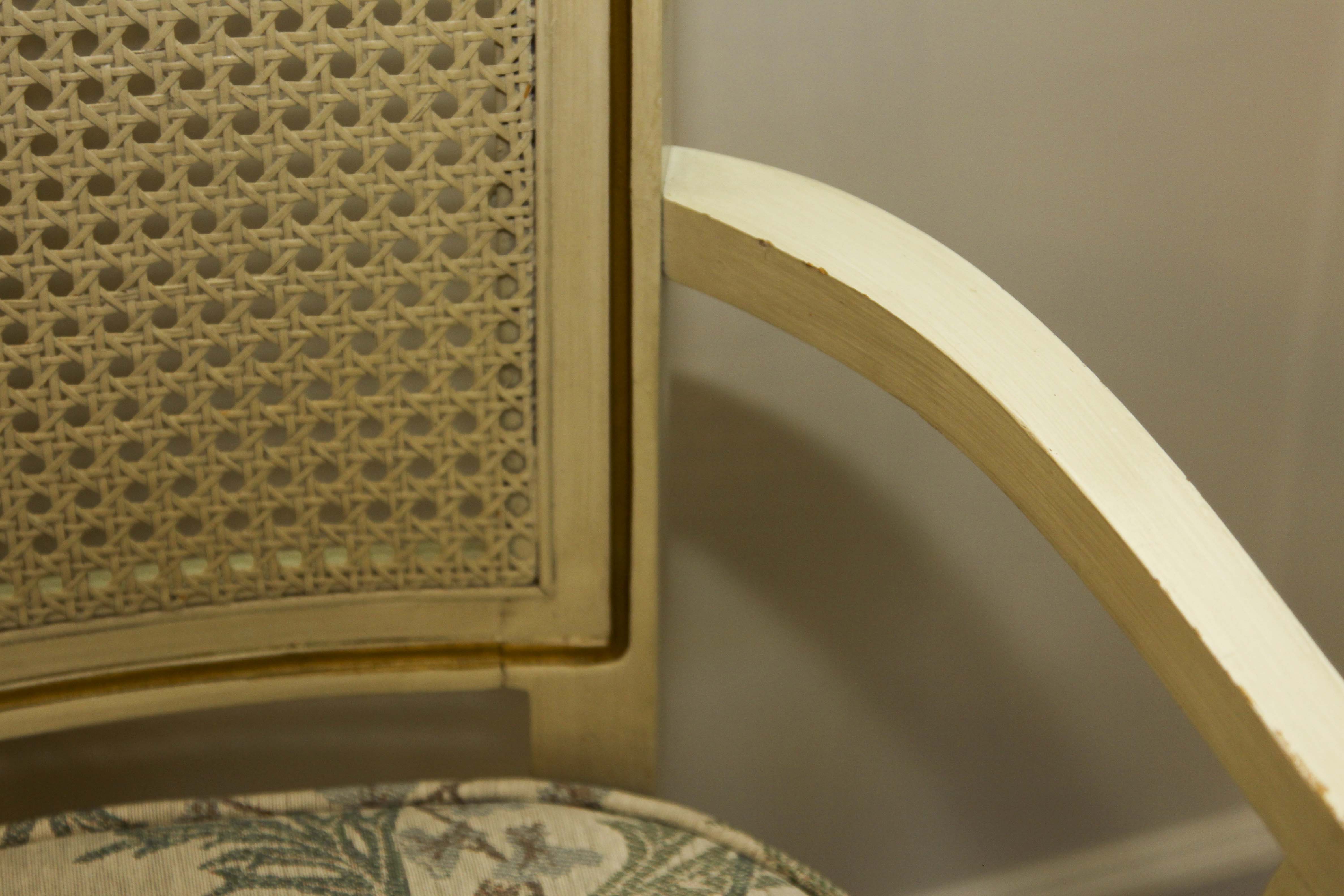 A  Vintage Thomasville Dining Set