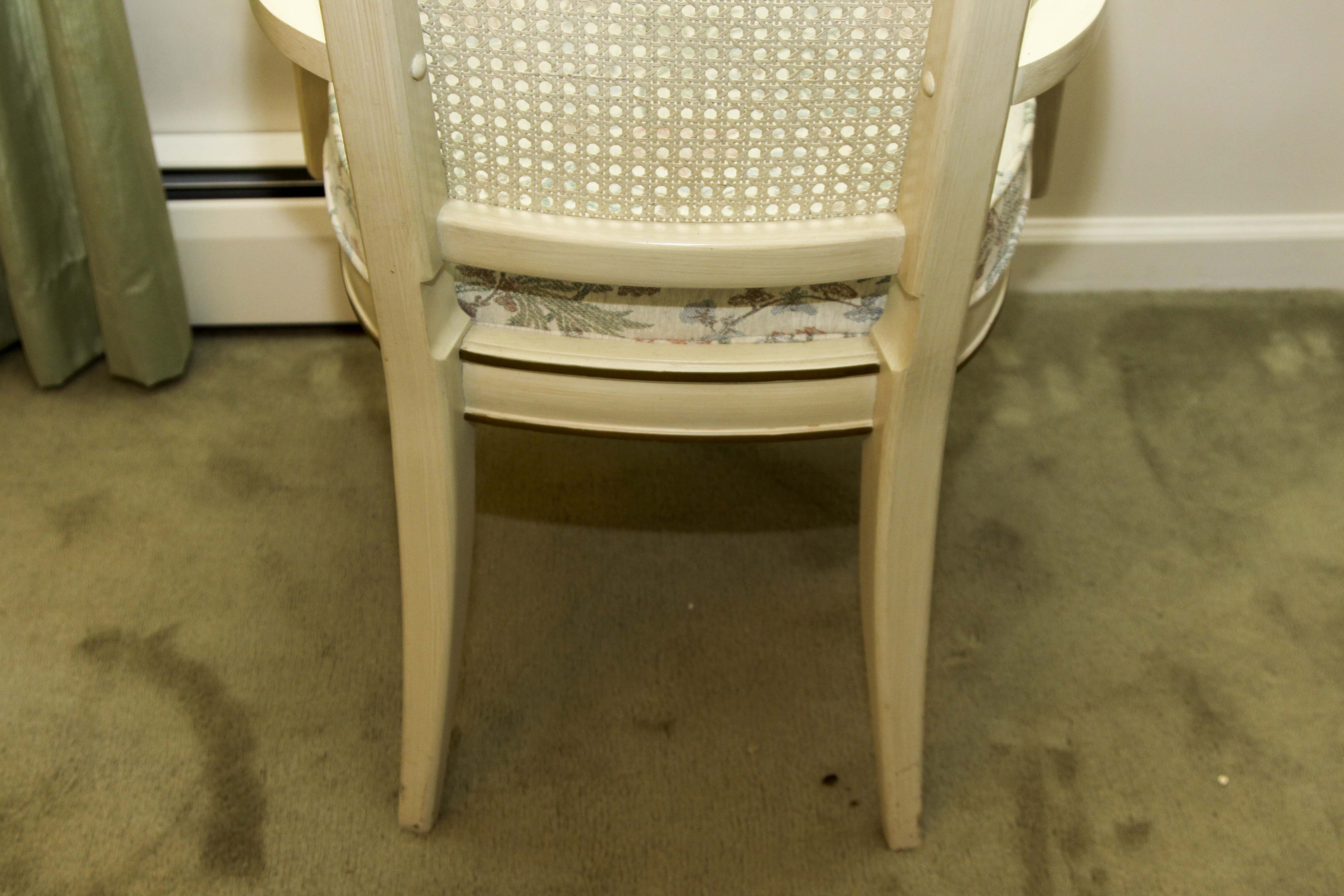 A  Vintage Thomasville Dining Set