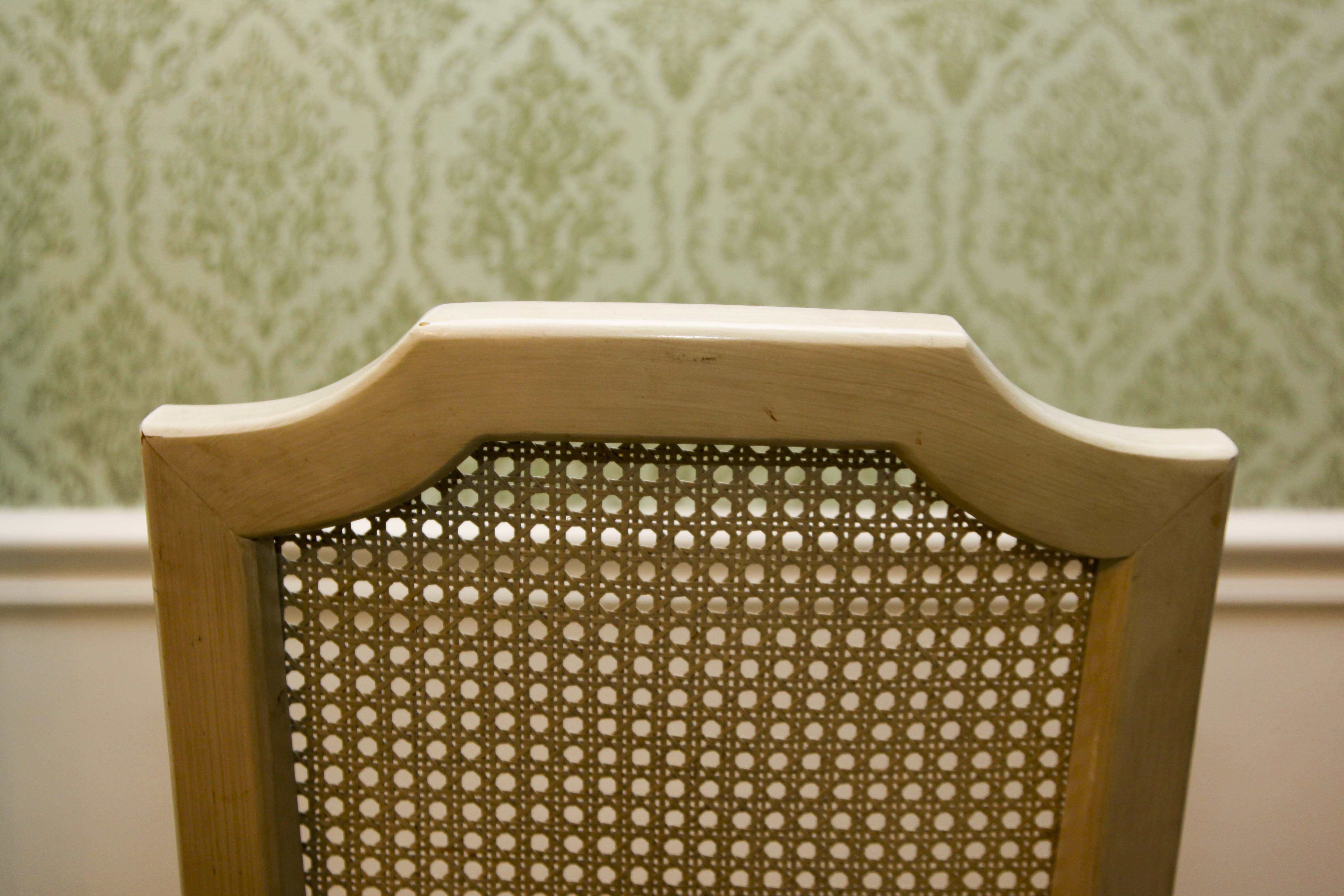 A  Vintage Thomasville Dining Set