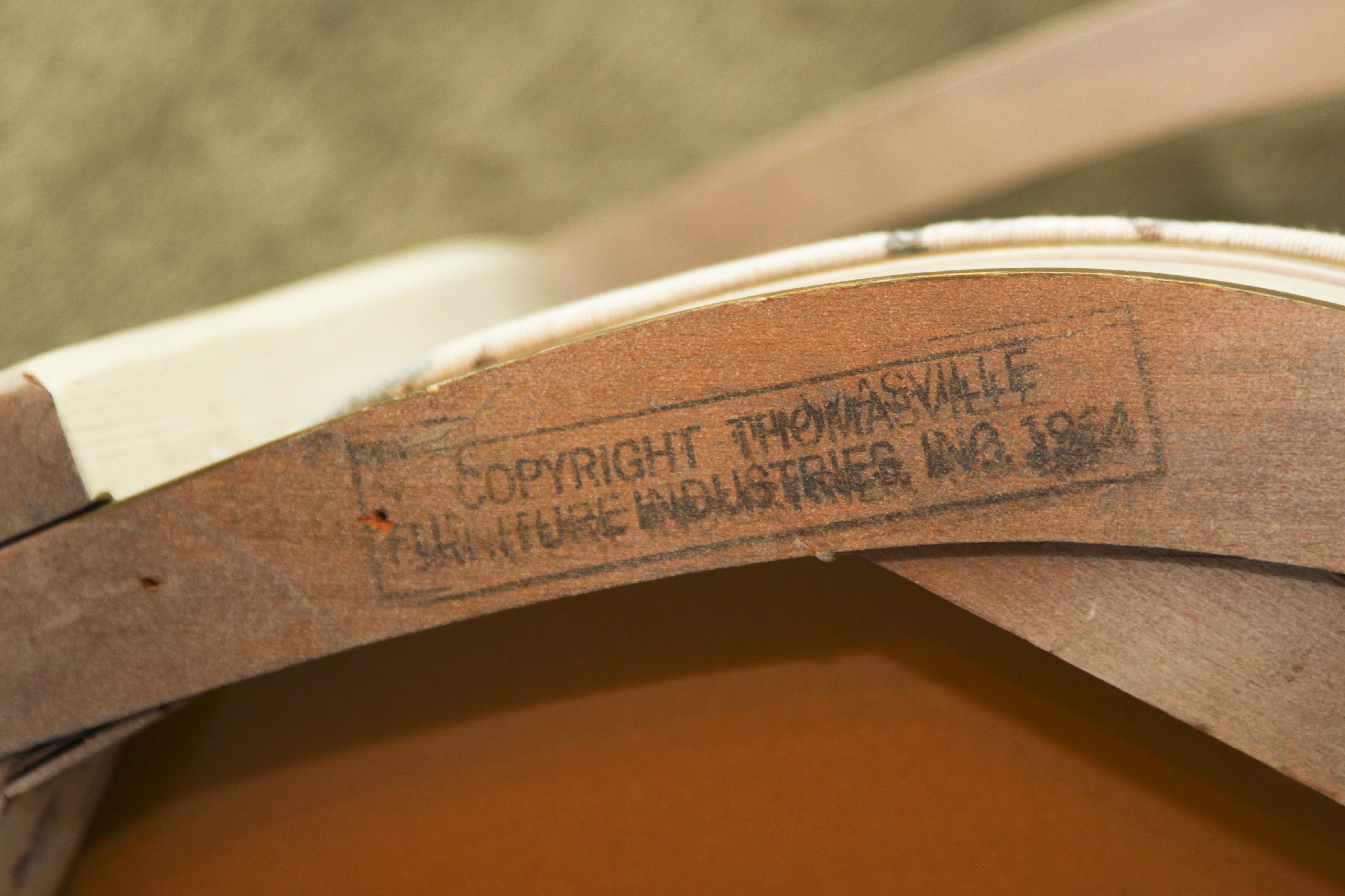 A  Vintage Thomasville Dining Set