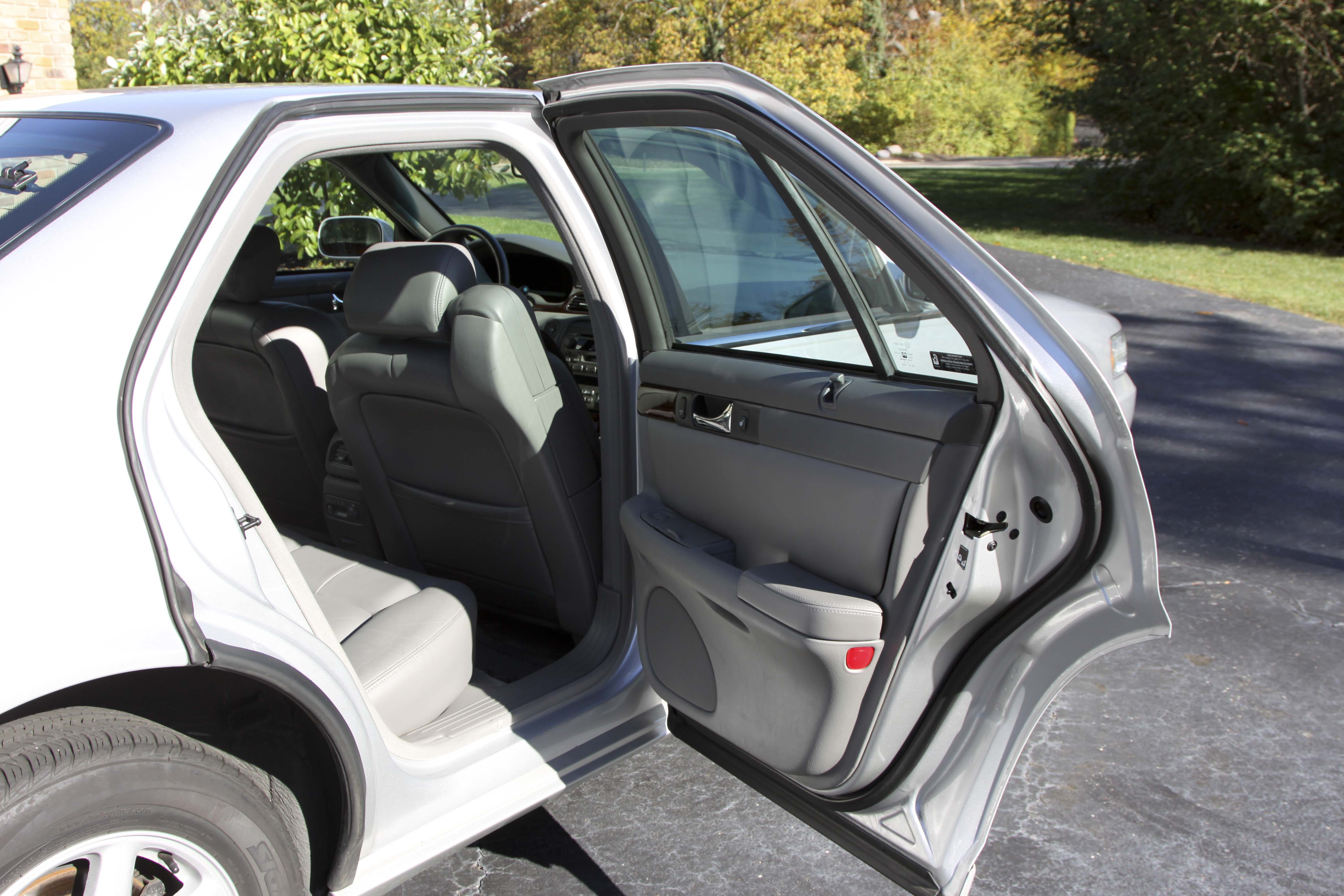 2002 Cadillac Seville SL