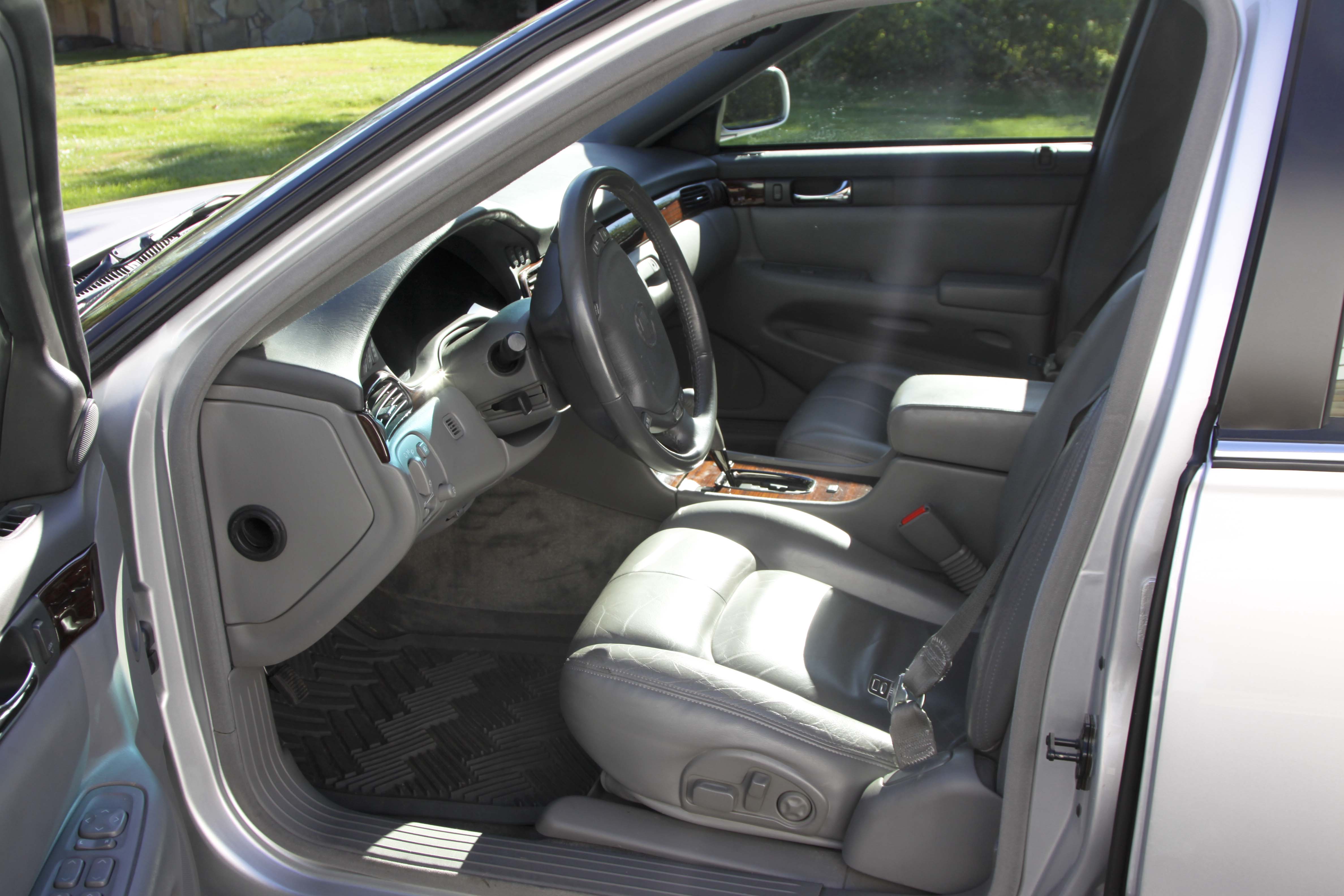 2002 Cadillac Seville SL