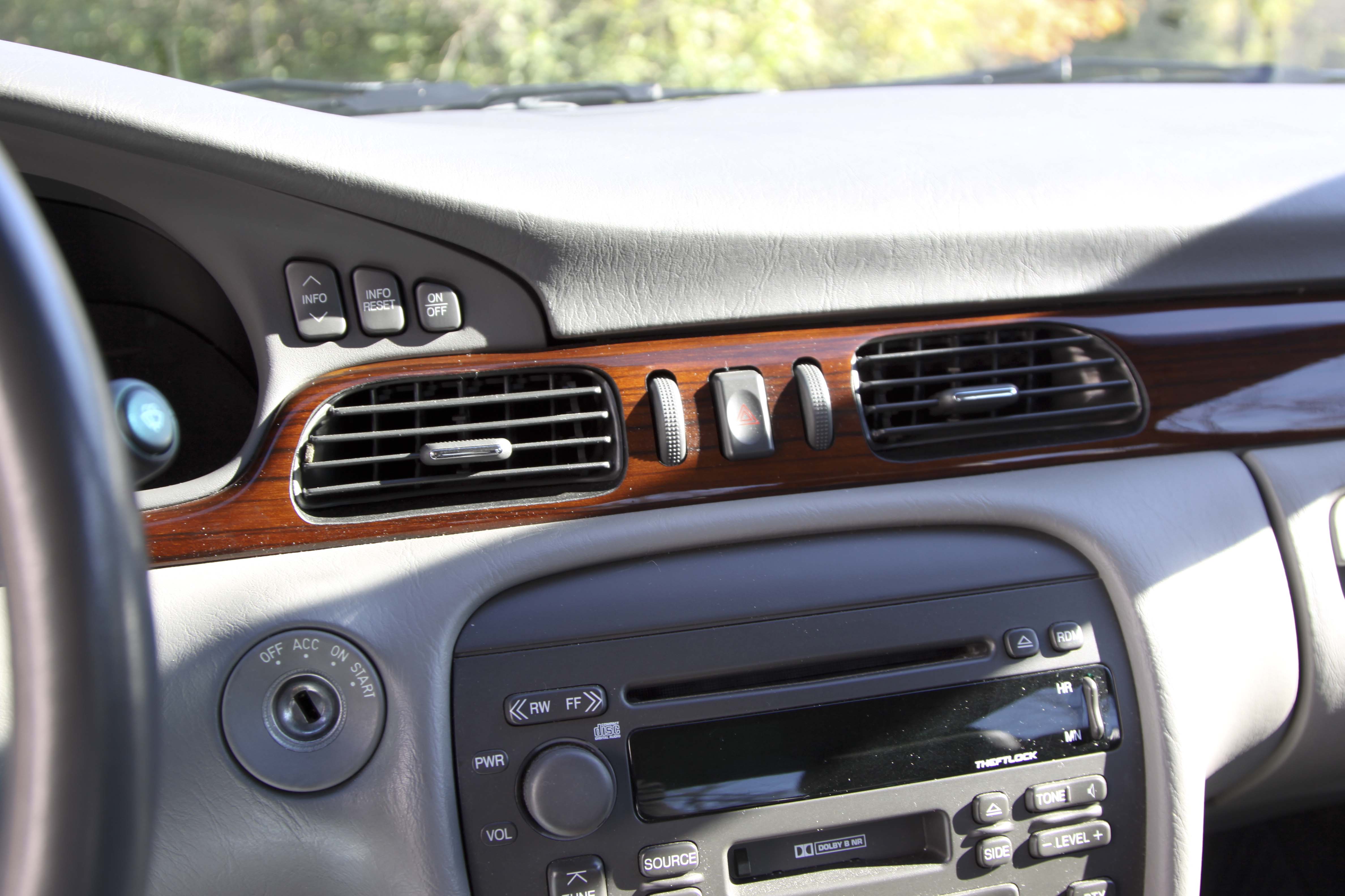 2002 Cadillac Seville SL