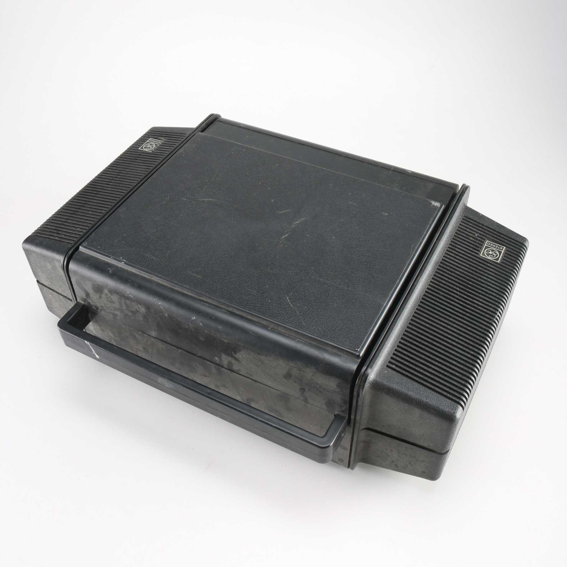 GE Concert Hall "Wildcat" Portable Record Player