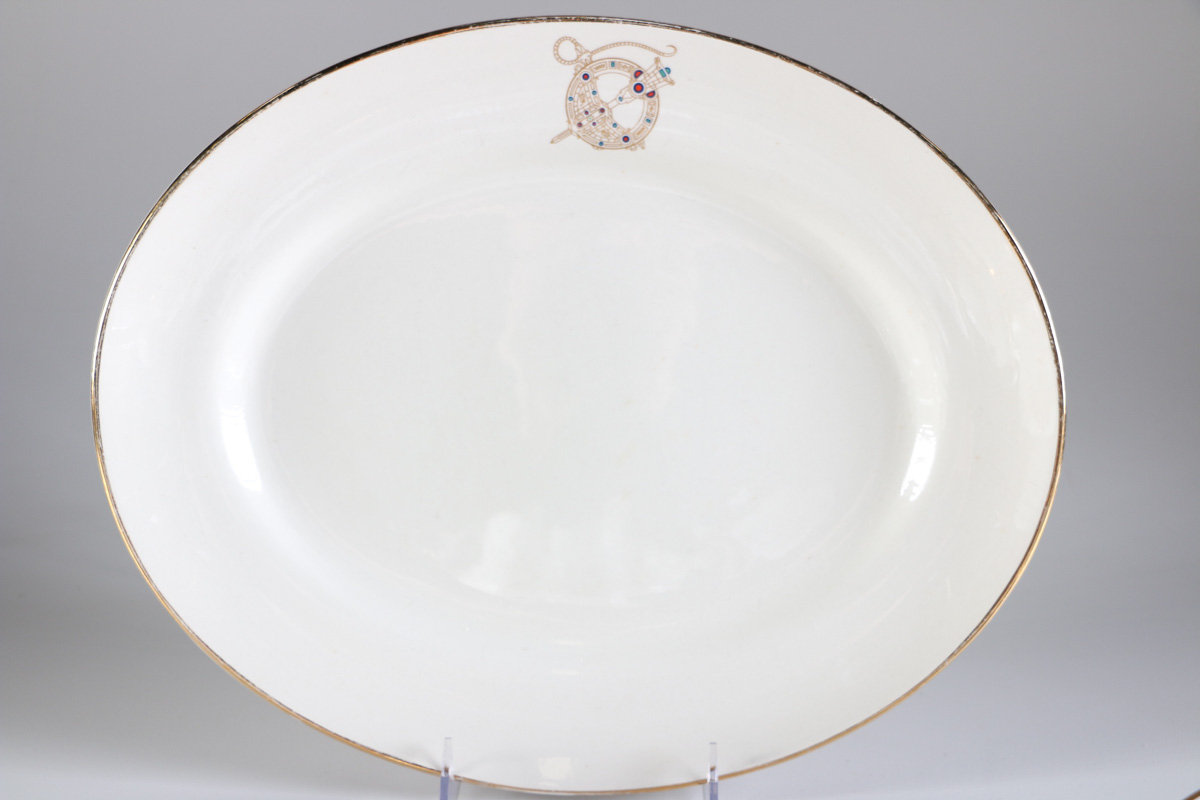 "Tara Brooch" Royal Tara Fine Bone China Dinner Set and Wall Clock