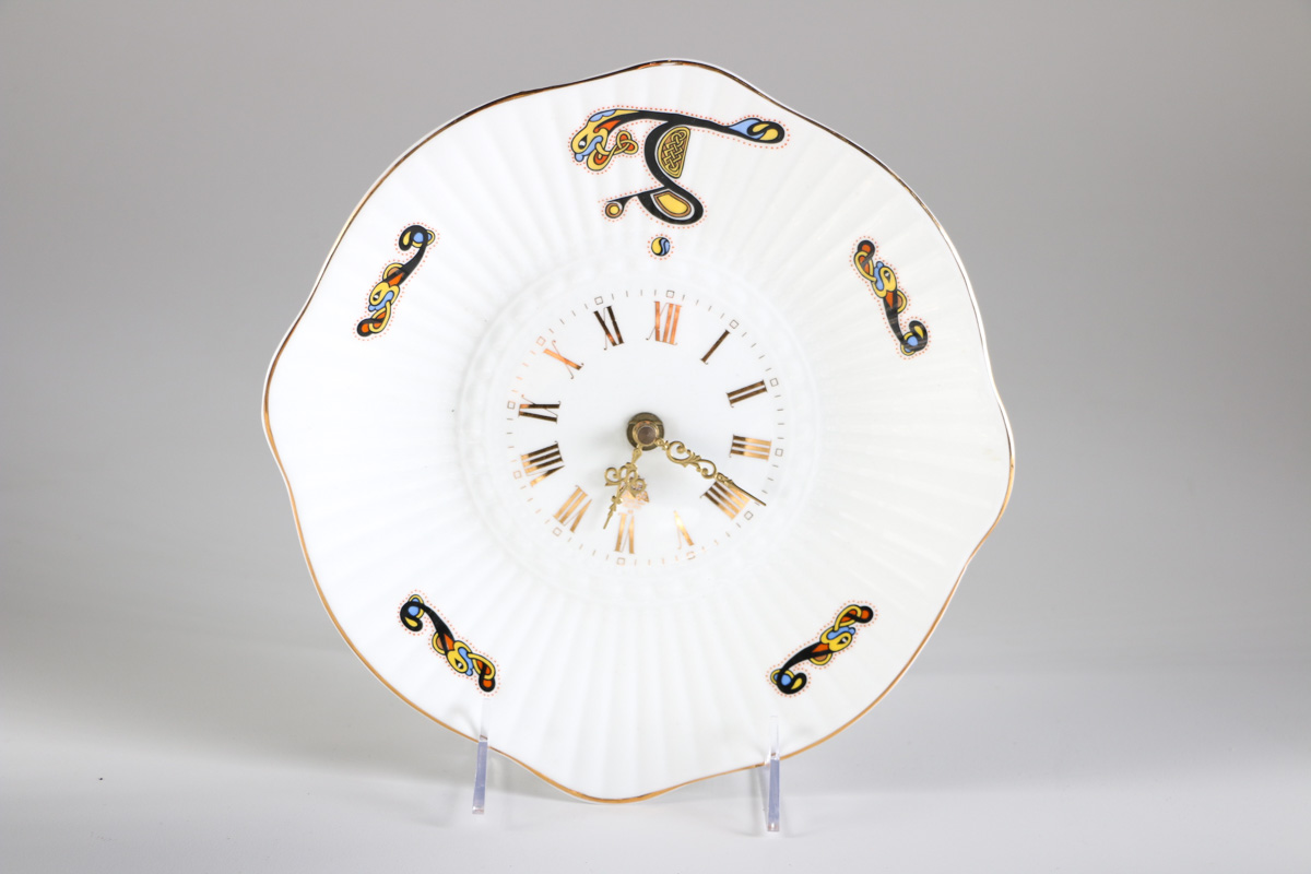 "Tara Brooch" Royal Tara Fine Bone China Dinner Set and Wall Clock