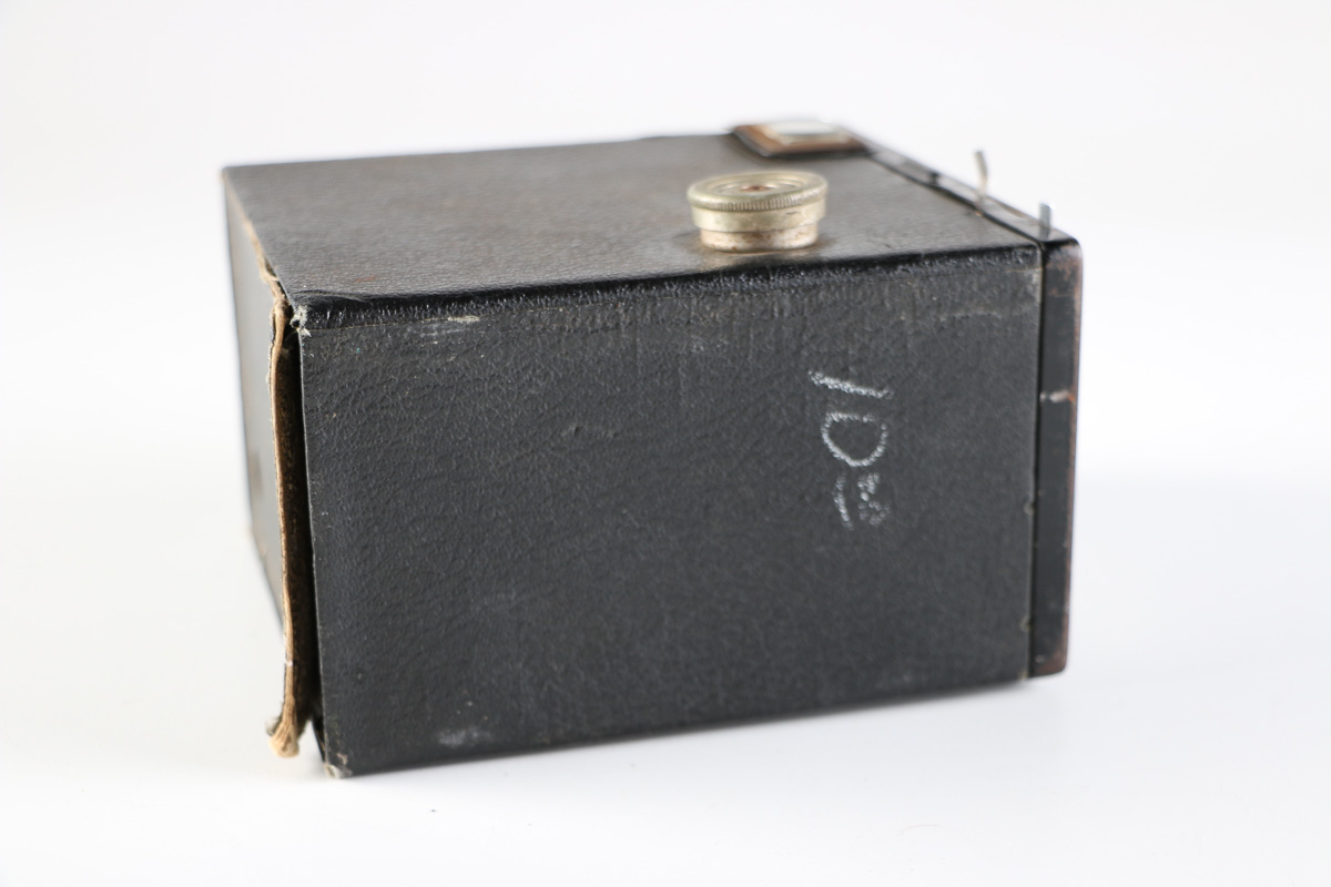 Vintage Kodak Brownie Target Six-16 Camera