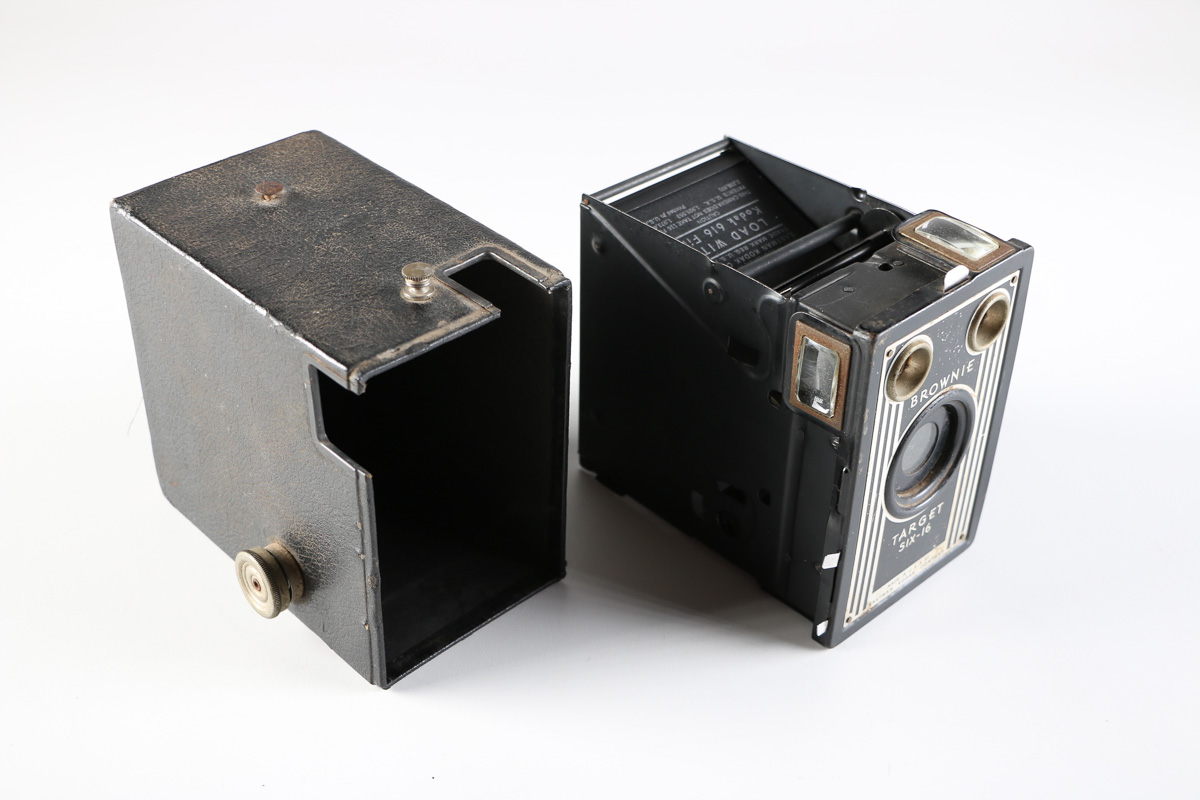 Vintage Kodak Brownie Target Six-16 Camera
