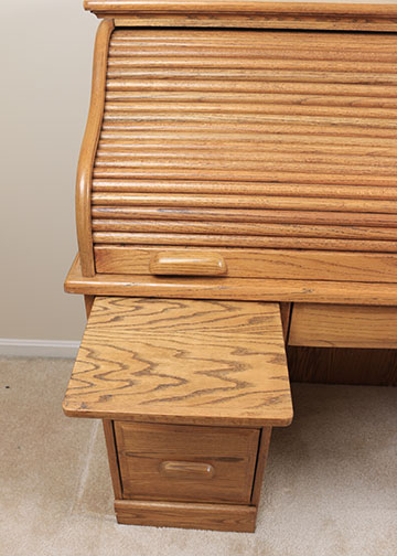 Eagle Craft Roll Top Desk and Rolling Chair