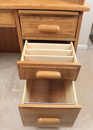 Eagle Craft Roll Top Desk and Rolling Chair