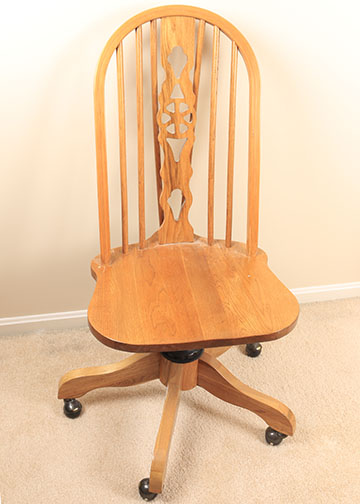 Eagle Craft Roll Top Desk and Rolling Chair