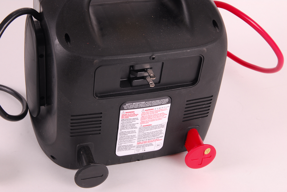 Peak 900 Amp Jump-Starter