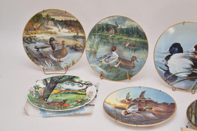 Knowle and Bradford Exchange Wedgwood Fowl Themed Collector Plates