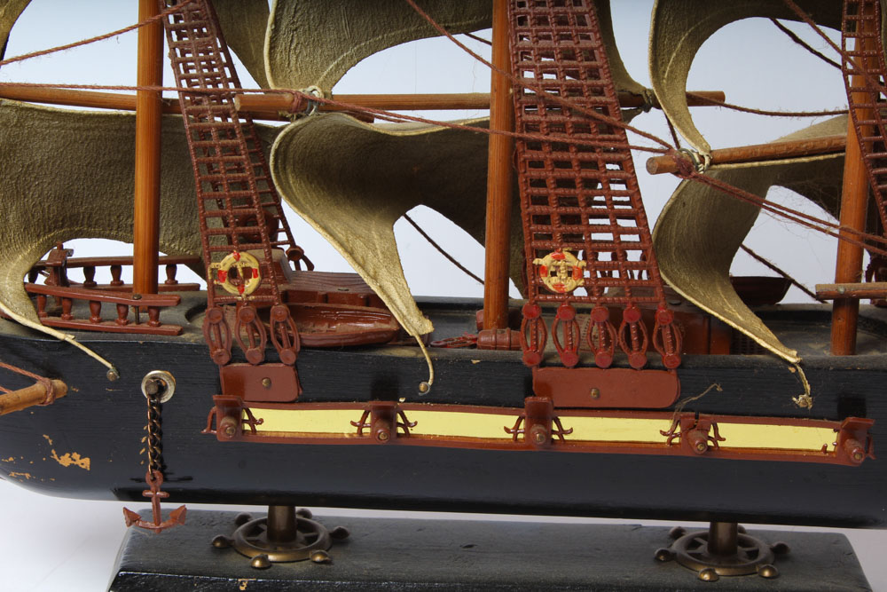 Model of 1780 Fragata Espanola Wooden Sail Ship