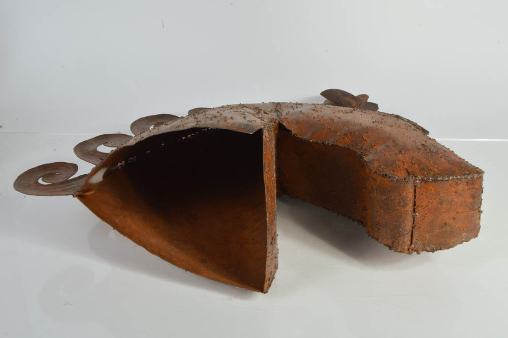 Metal Horse Head Sculpture