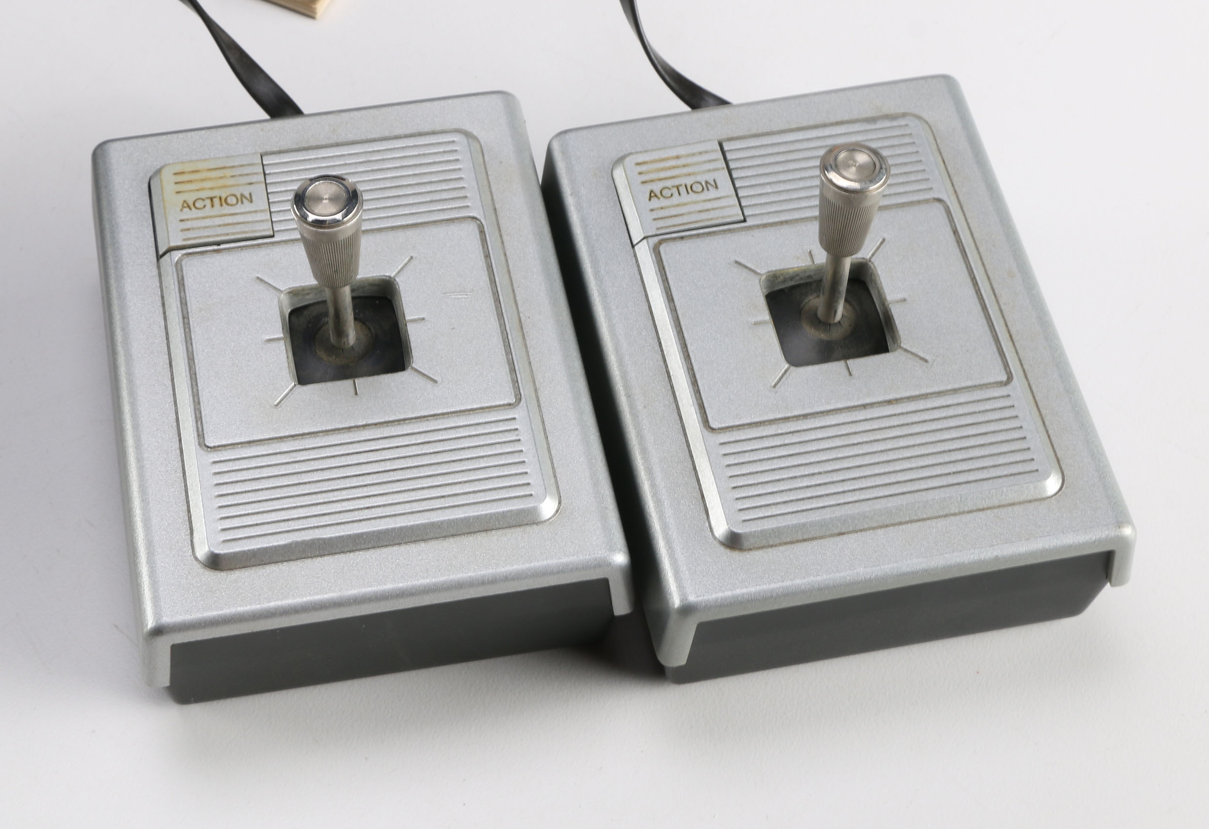 Magnavox Odyssey 2 Video Game System with Package, Games and Pair of Controllers