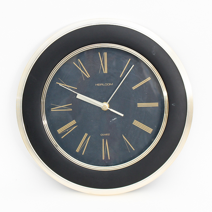 Round Black and Gold Tone Heirloom Clock