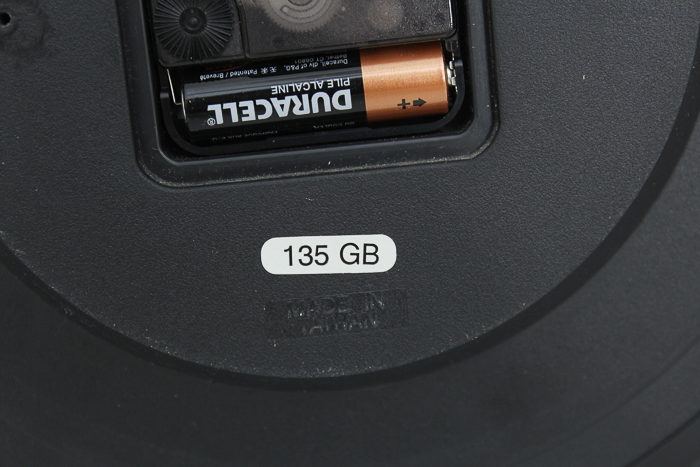 Round Black and Gold Tone Heirloom Clock