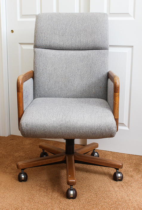 Rollling Wooden Office Chair