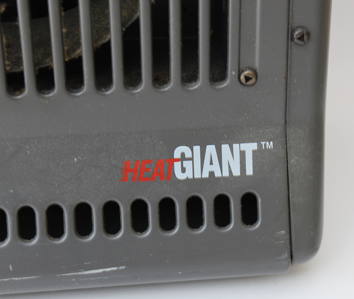 12" Oscillating Fan and Space Heater