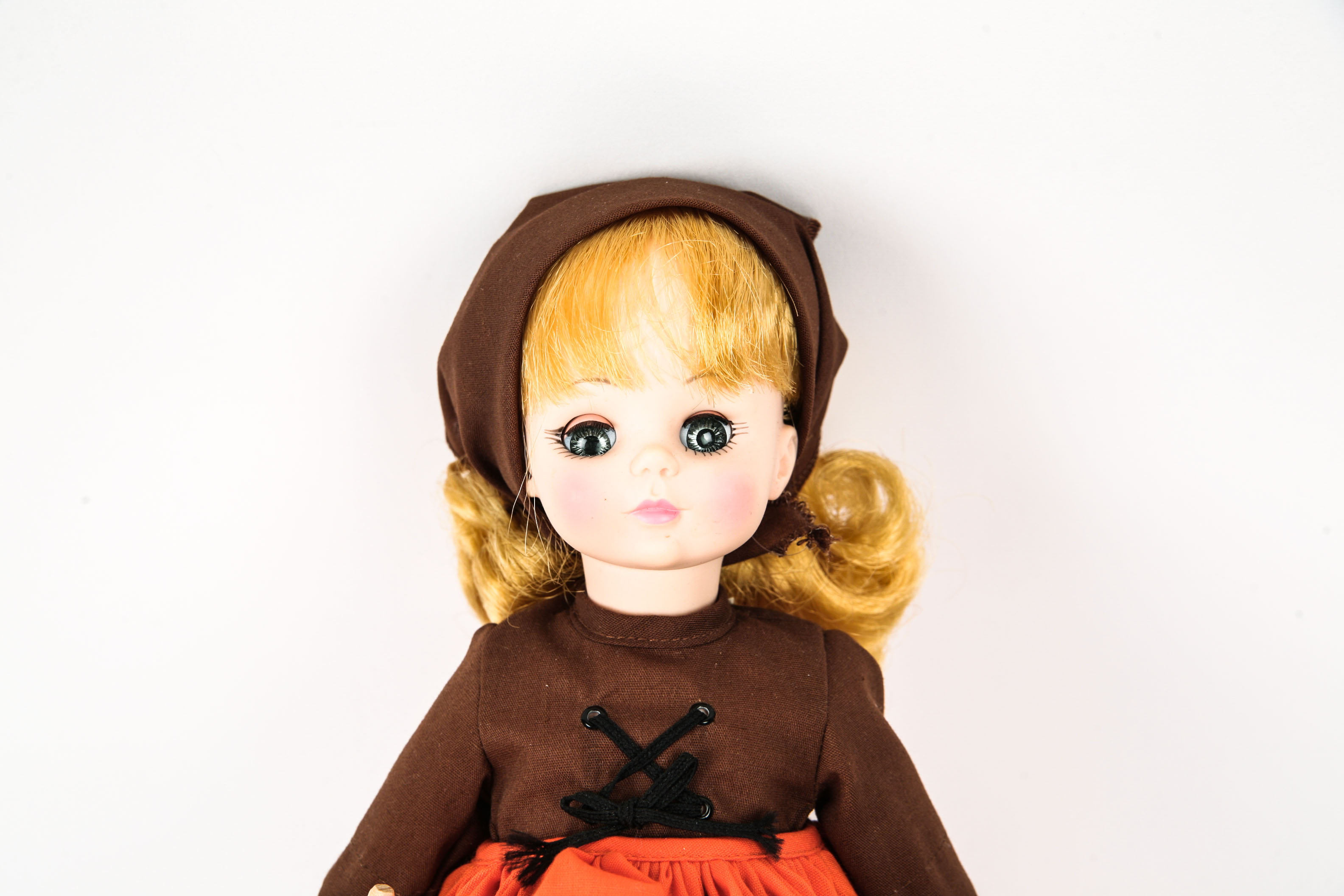 1965 Madame Alexander Poor Cinderella Doll