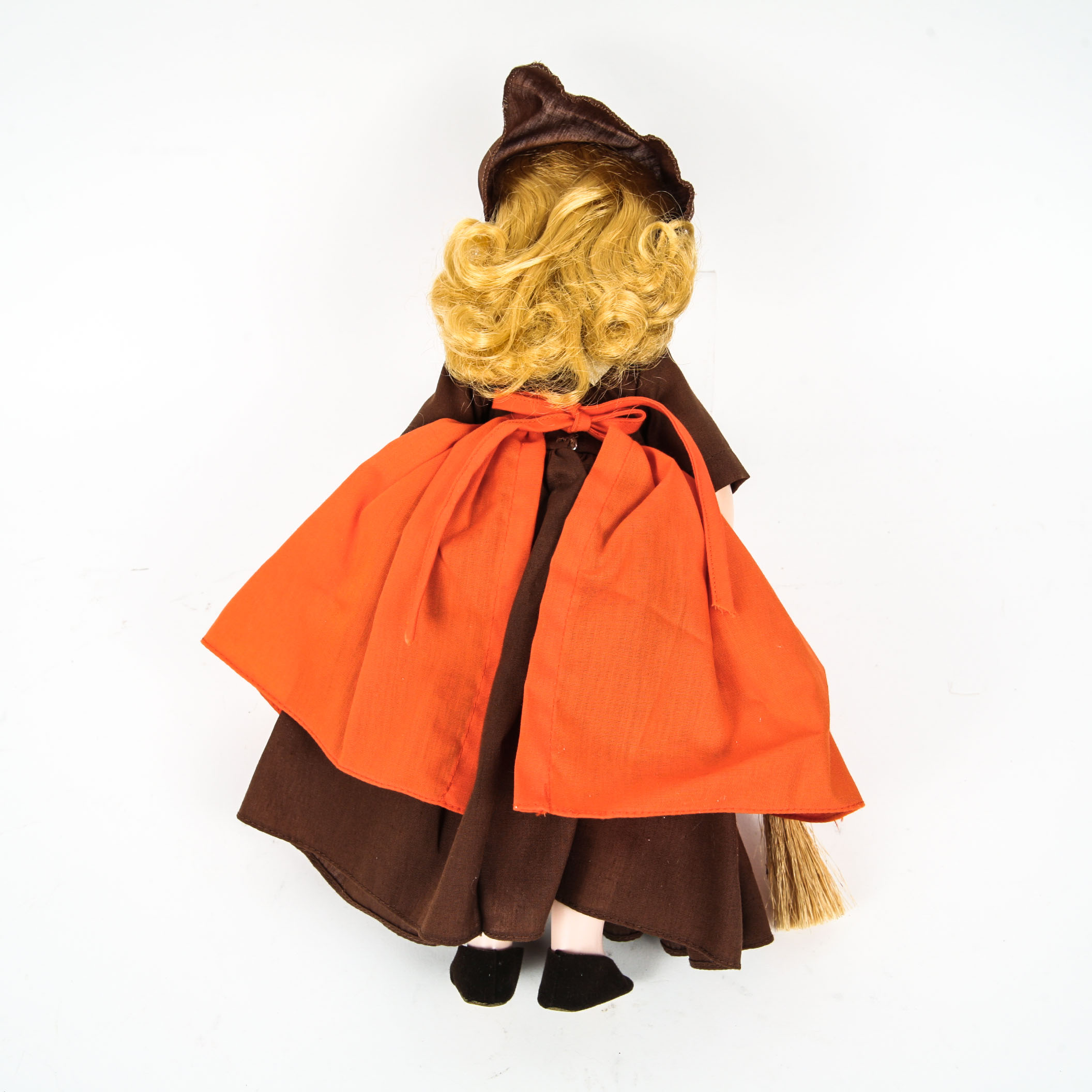 1965 Madame Alexander Poor Cinderella Doll