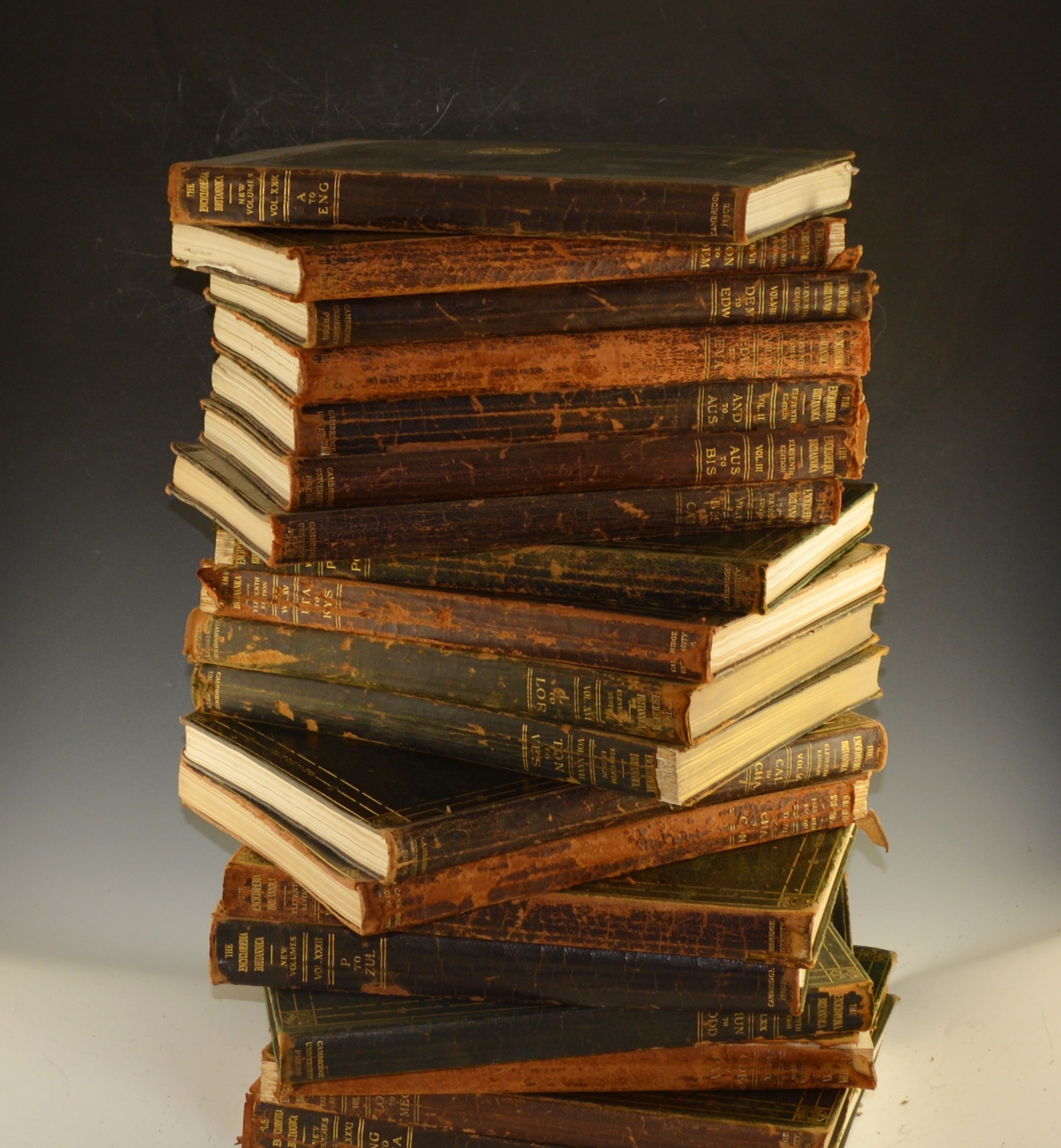 1911 Antique "Encyclopedia Britannica" Set