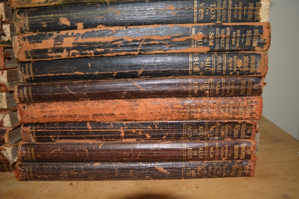 1911 Antique "Encyclopedia Britannica" Set