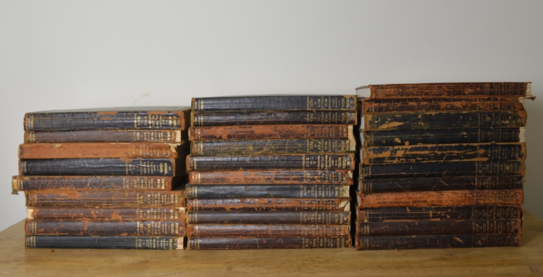 1911 Antique "Encyclopedia Britannica" Set