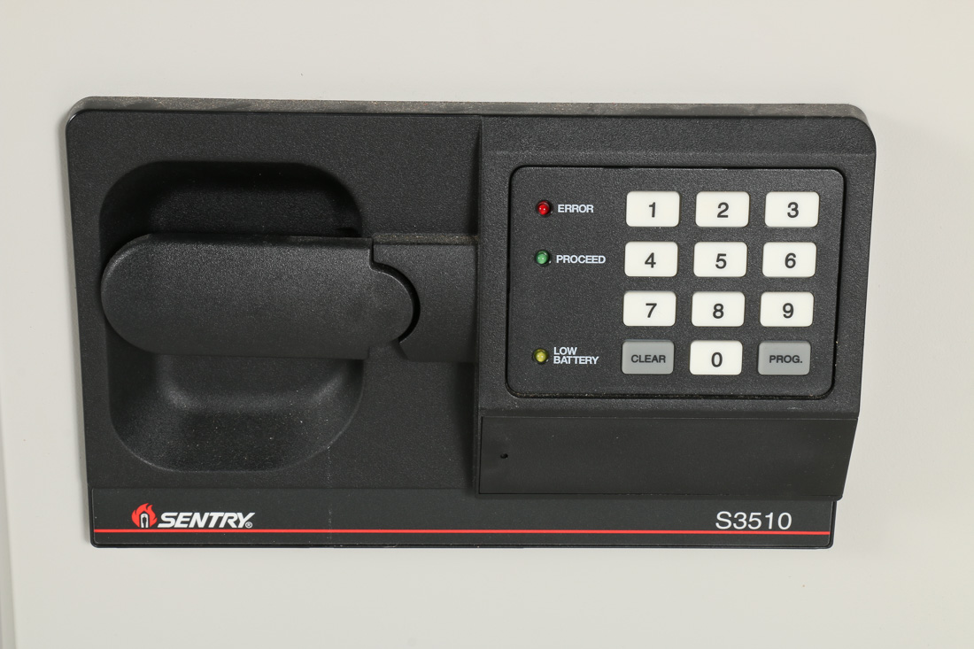 Portable Sentry Safe