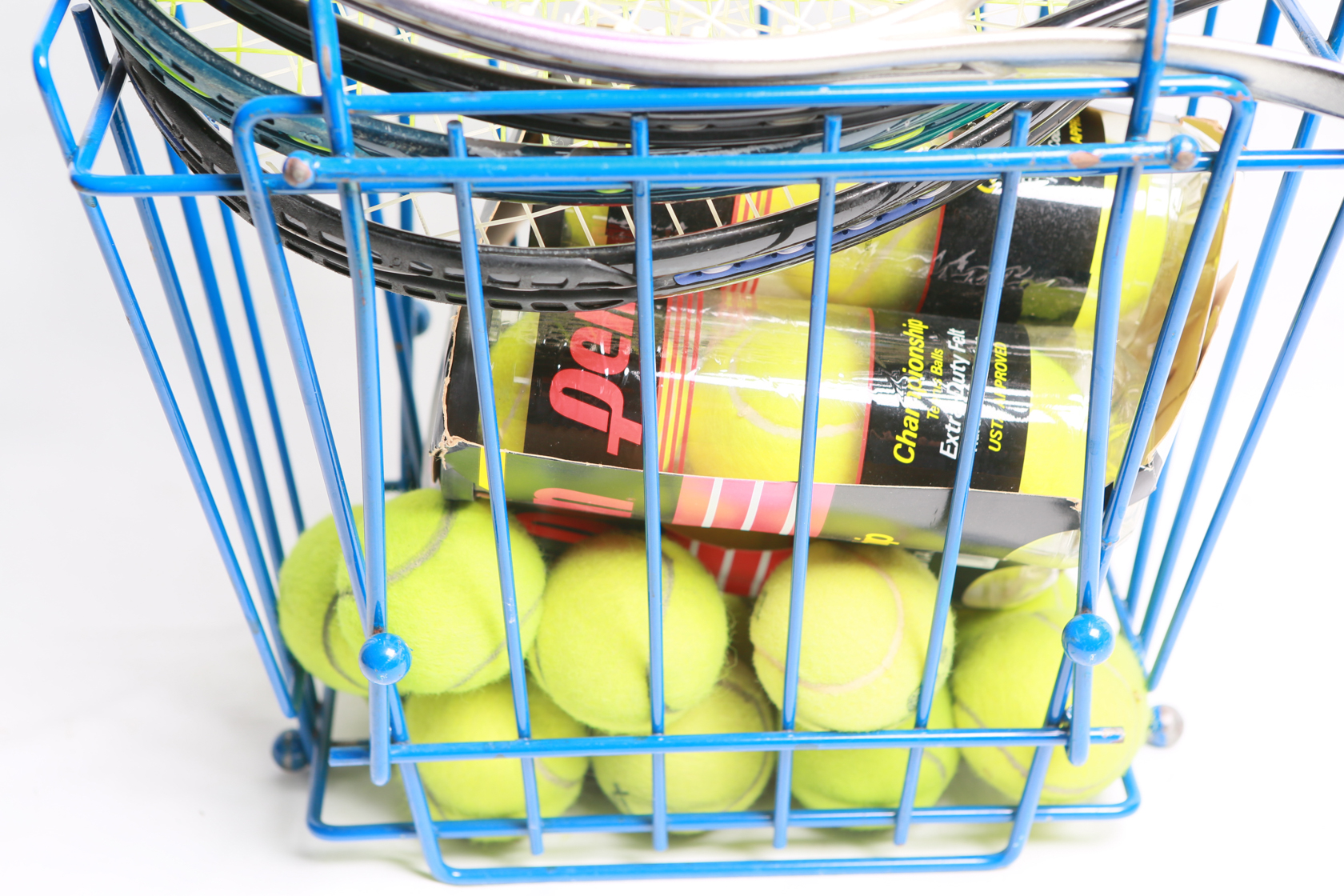 Metal Tennis Ball Basket with Balls and 4 Tennis Rackets
