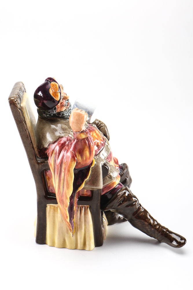 Vintage Royal Doulton Figurines "The Master" and "The Foaming Quart"