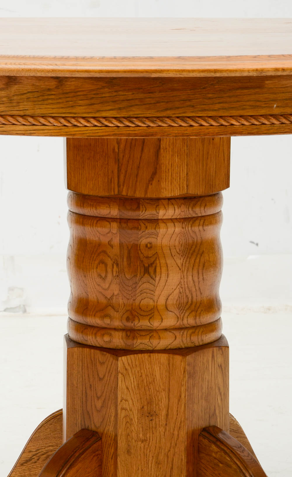 Round Oak Pedestal Dining Table with Extension and Chairs