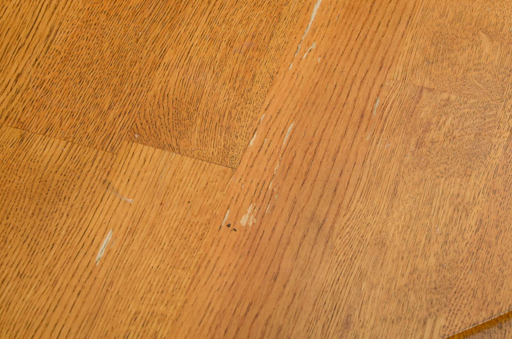 Round Oak Pedestal Dining Table with Extension and Chairs