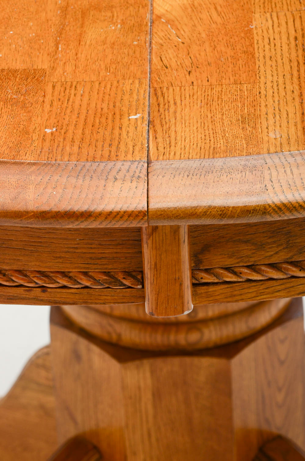 Round Oak Pedestal Dining Table with Extension and Chairs
