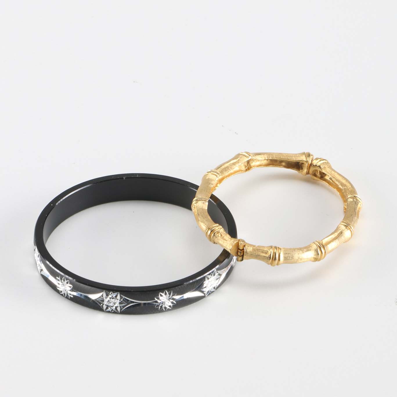 Pairing of Bangle Bracelets