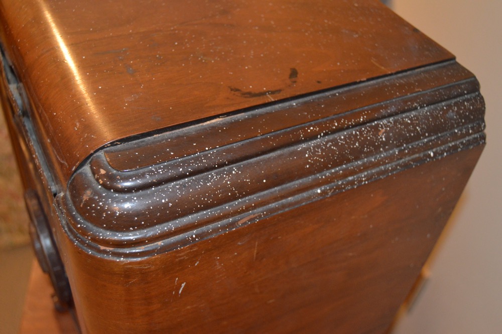 Vintage Silvertone Tube Tabletop Radio Model 4769