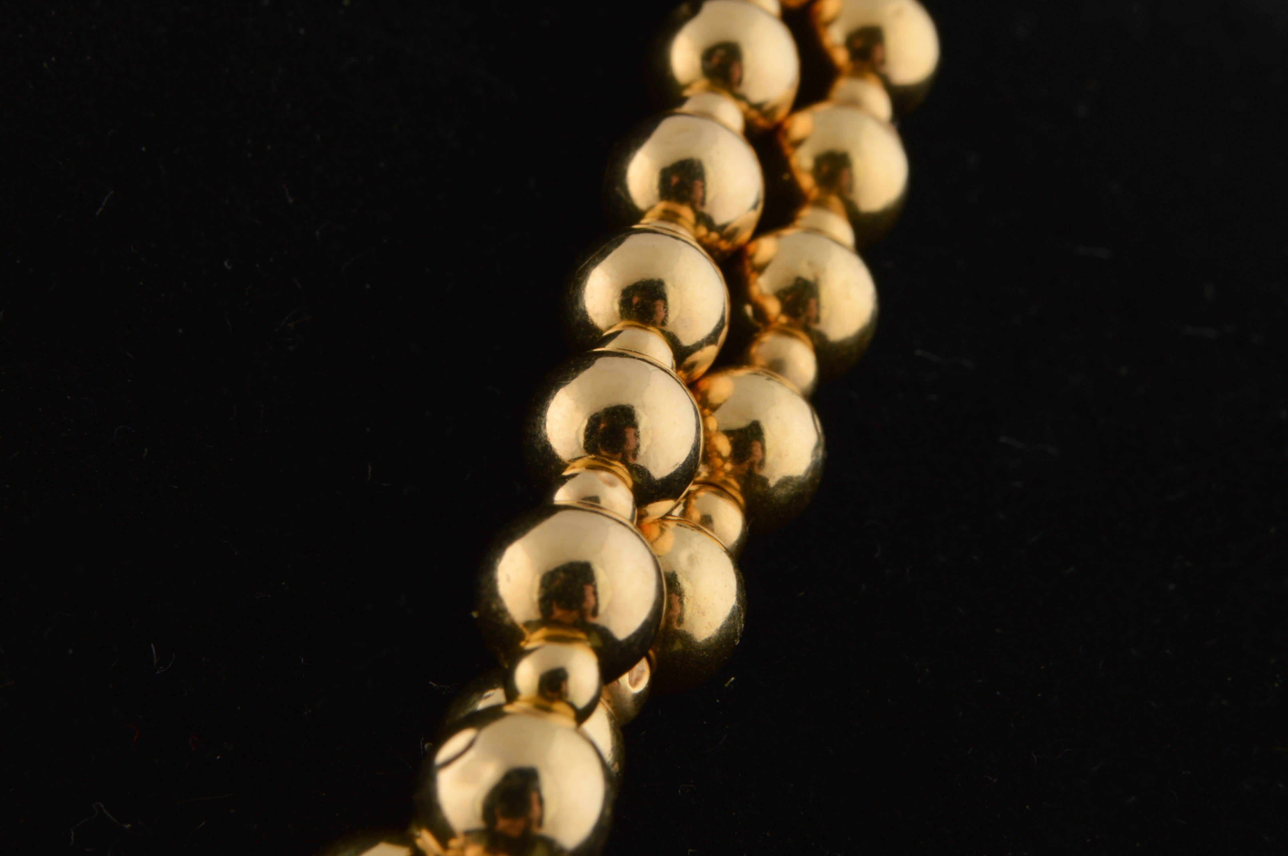 14K Yellow Gold Hollow Bead Necklace