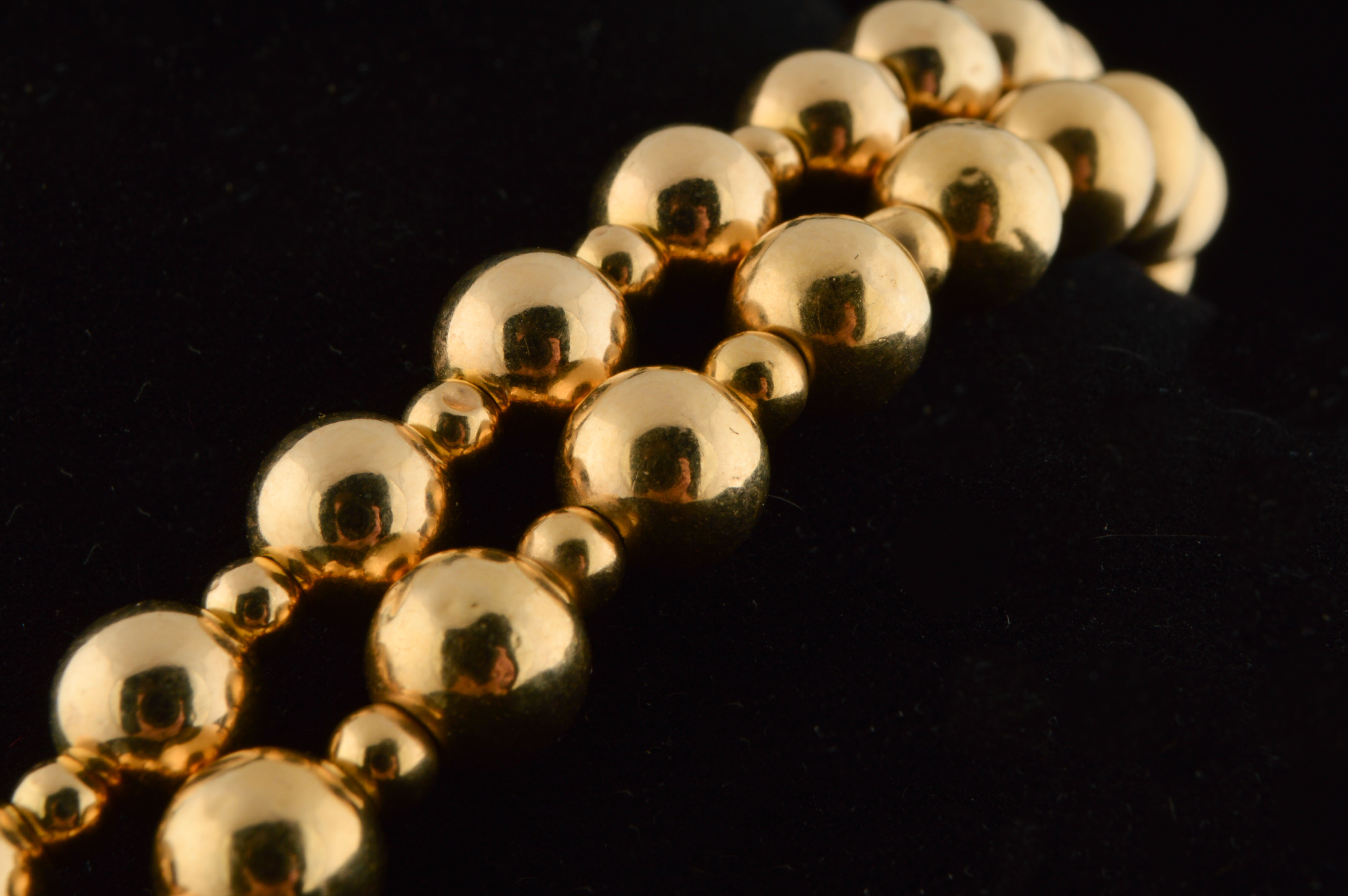 14K Yellow Gold Hollow Bead Necklace