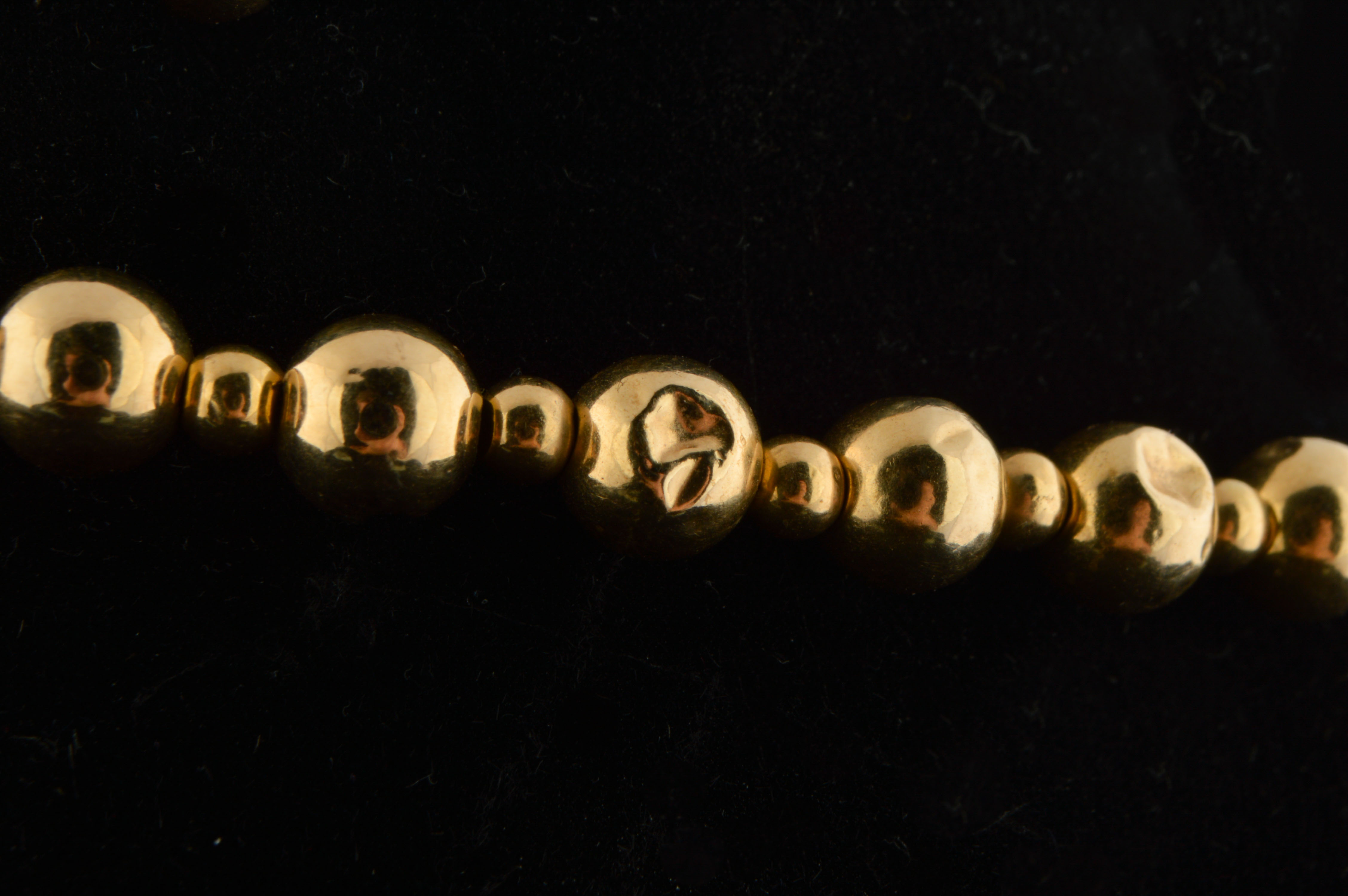 14K Yellow Gold Hollow Bead Necklace