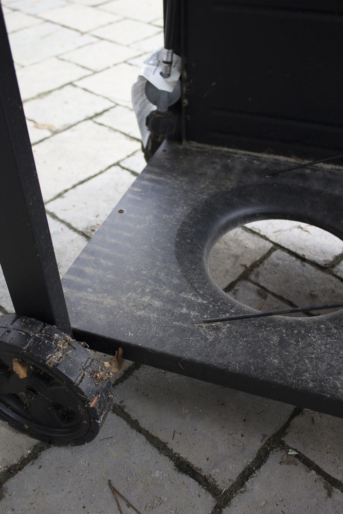 BBQ-Pro Outdoor Grill