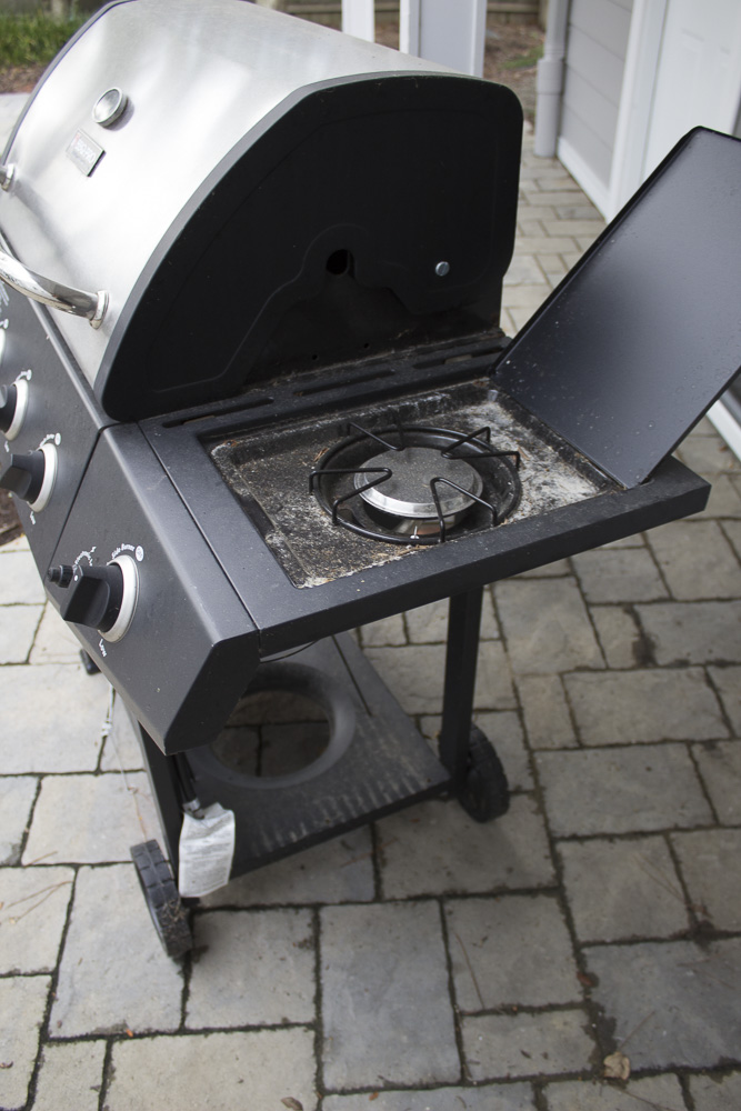 BBQ-Pro Outdoor Grill