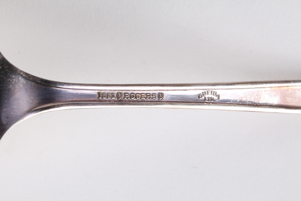 Vintage Rogers 1881 "Del Mar" Silver Plate Flatware Set by Oneida